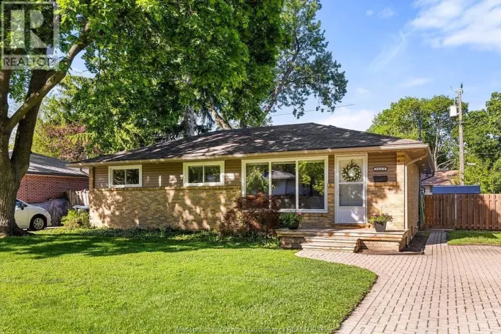 3662 ASKIN AVENUE, Windsor