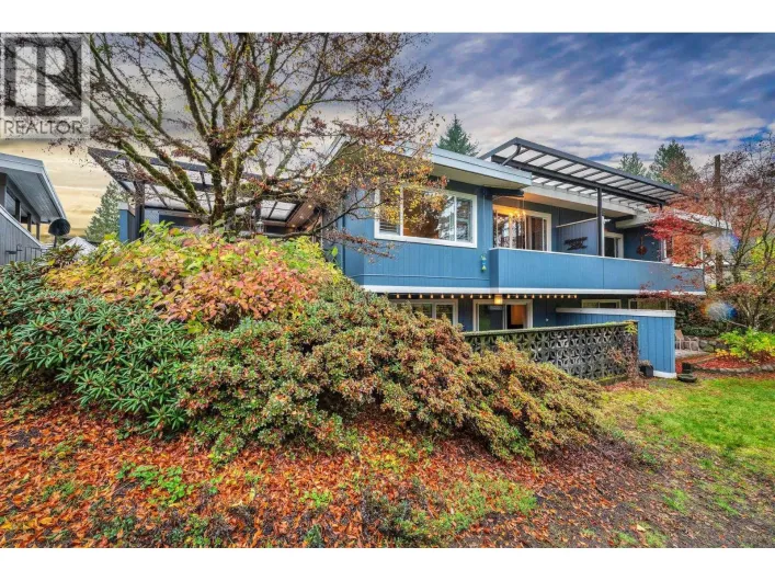 3669 EDGEMONT BOULEVARD, North Vancouver