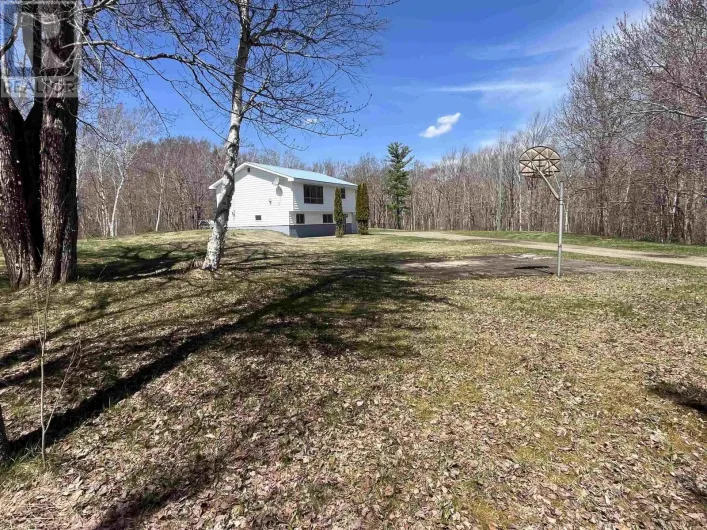 367 East Torbrook Road, South Tremont
