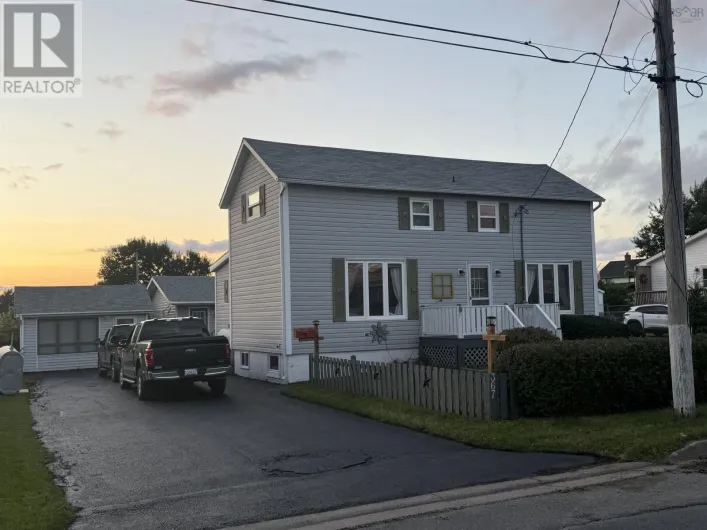 367 Thirteenth Street, New Waterford