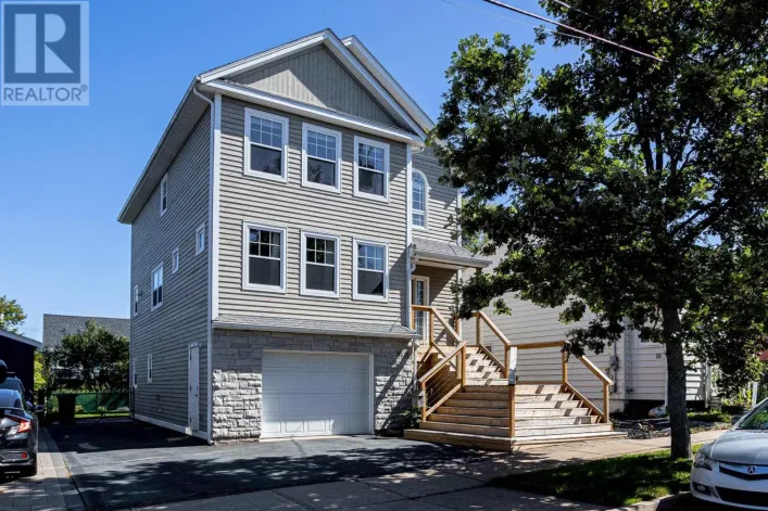 House for sale: 3671 Rosemeade Avenue, Halifax