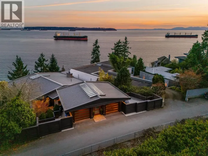 3673 SUNSET LANE, West Vancouver