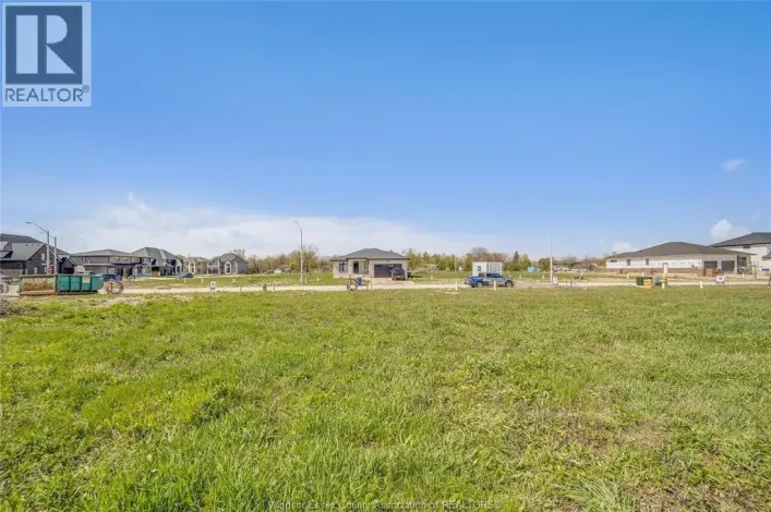3674 FARROW AVENUE, Windsor