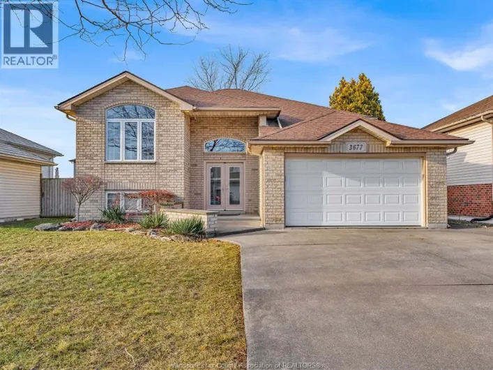 3677 MAGUIRE STREET, Windsor