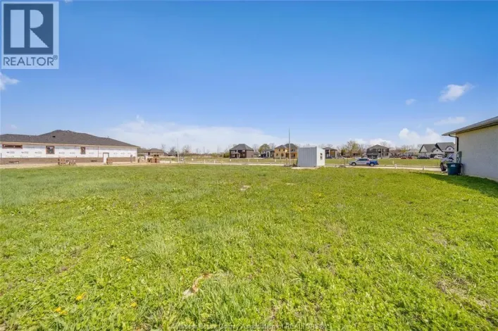 3679 FARROW AVENUE, Windsor