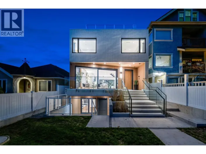 3679 PANDORA STREET, Vancouver