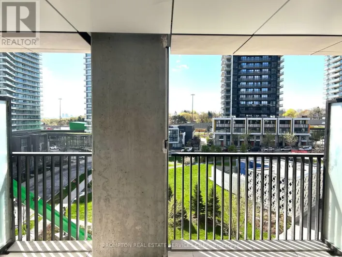 368 - 68 ESTHER SHINER BOULEVARD, Toronto