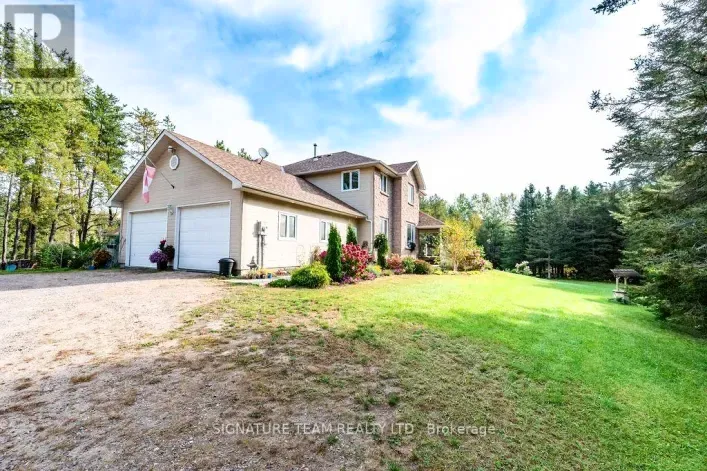 368 DOMBROSKIE ROAD, Whitewater Region