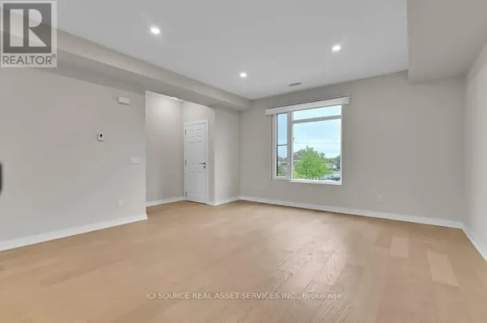 368 RHONDA STEWART PRIVATE, Ottawa