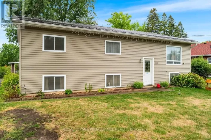 368 STANLEY AVENUE, Deseronto)