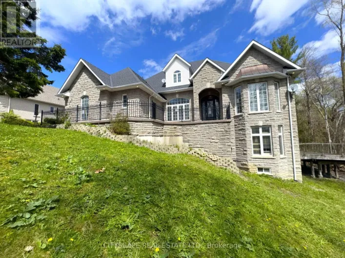 369 COVENTRY HILL TRAIL, Newmarket