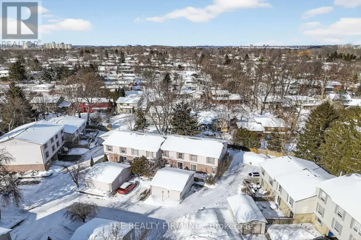 369 EVERGLADE CRESCENT, London North