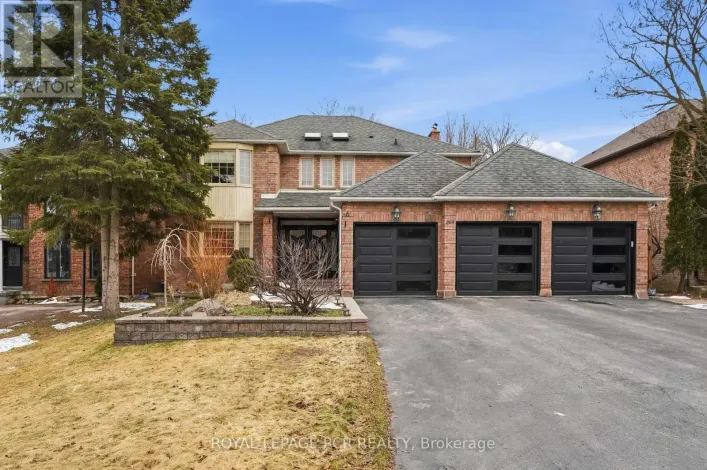 369 KENNEDY STREET W, Aurora