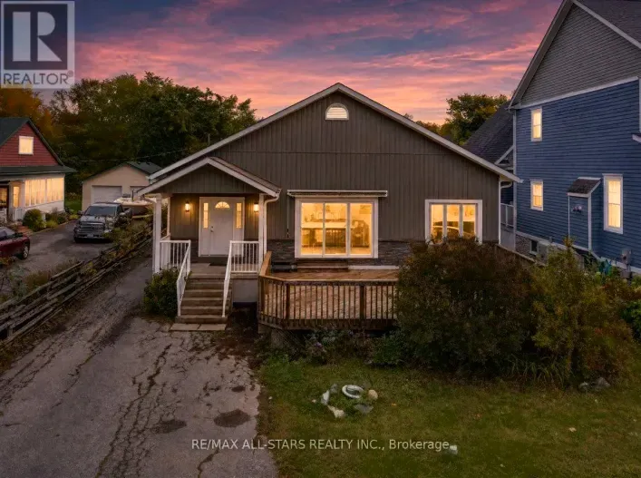 369 LAKE DRIVE, Georgina
