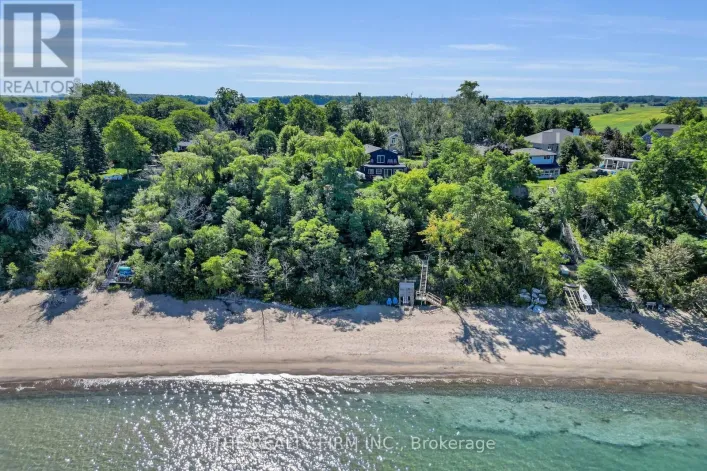 3692 BEVERLY GLEN, Plympton-Wyoming