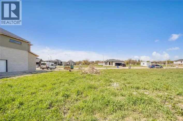 3692 FARROW AVENUE, Windsor