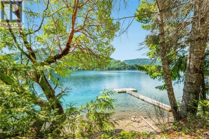 3696 Horne Lake Caves Rd, Qualicum Beach