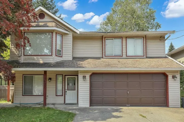 3697 OLD CLAYBURN ROAD, Abbotsford