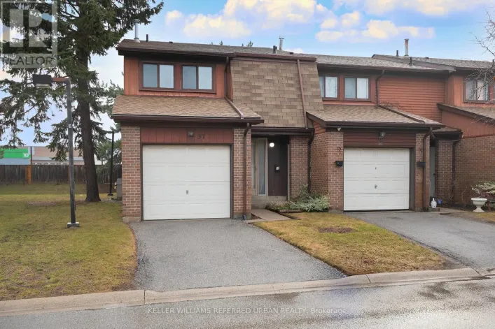 37 - 11 PLAISANCE ROAD, Richmond Hill