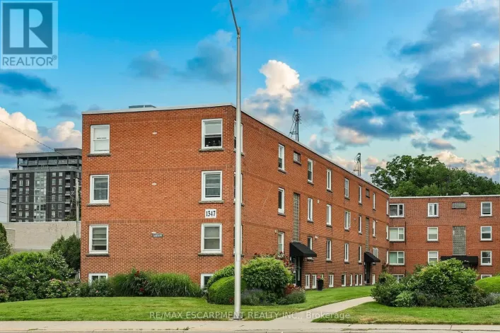 37 - 1347 LAKESHORE ROAD, Burlington