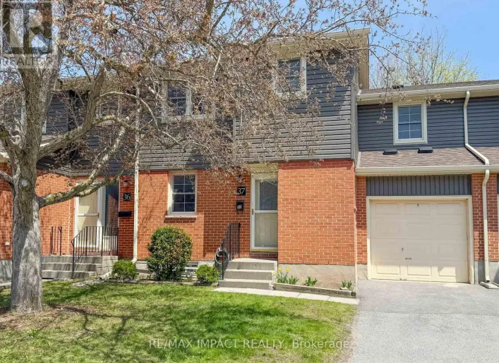 37 - 19 MACPHERSON AVENUE, Kingston