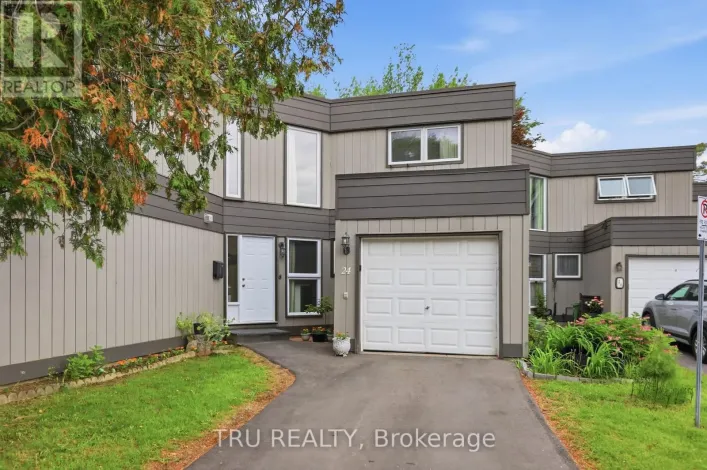37 - 24 COMPATA WAY, Ottawa