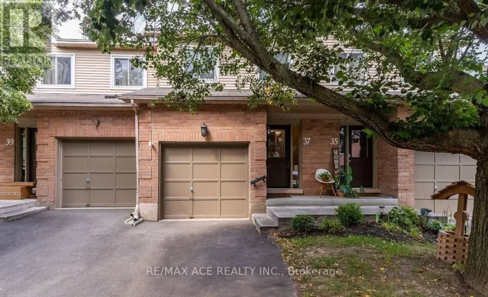 37 - 26 MOSS BOULEVARD, Hamilton