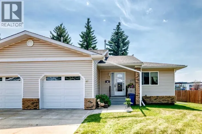 37, 2821 Botterill Crescent, Red Deer