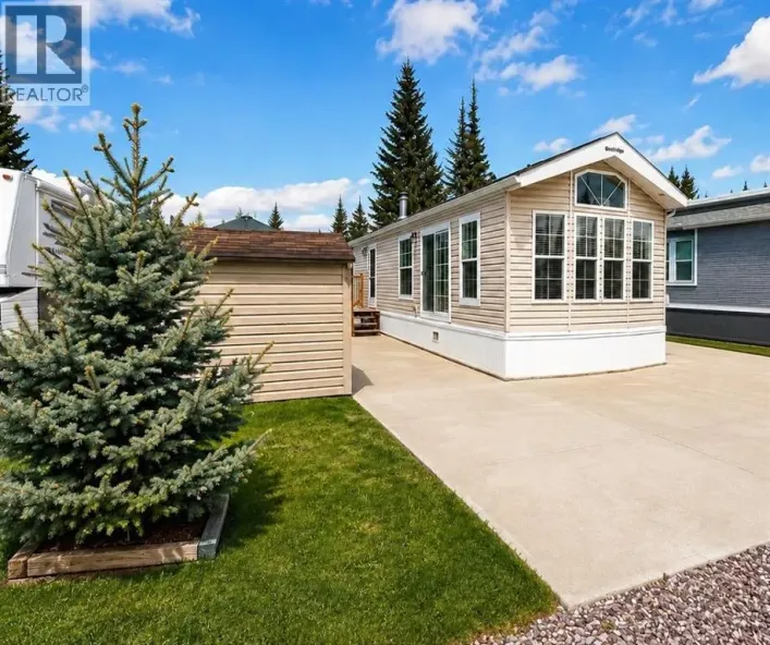 37, 32351 Range Road 55, Rural Mountain View County