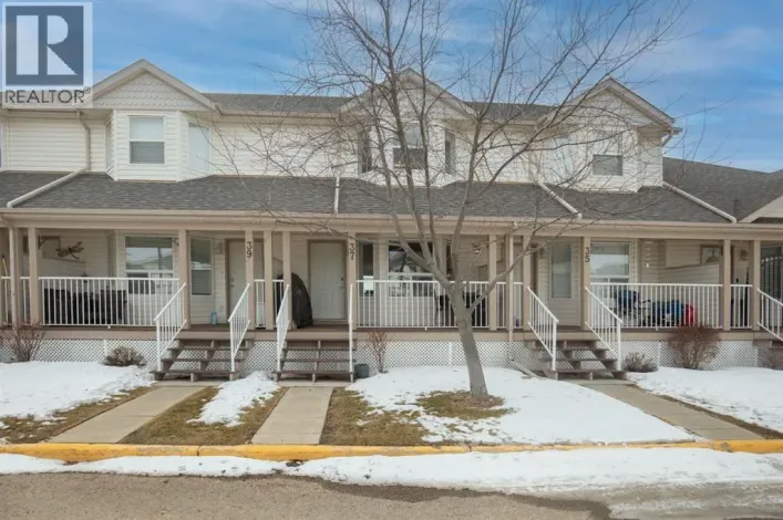 37, 33 Donlevy Avenue, Red Deer