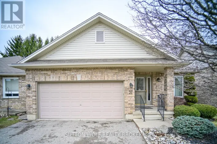 37 - 375 SCOTT STREET E, Strathroy-Caradoc
