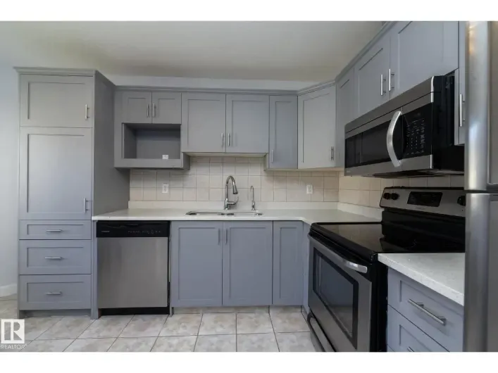 Row / Townhouse for sale: #37 3811 85 ST NW, Edmonton