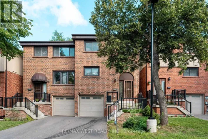 37 - 69 MAPLE BRANCH PATH, Toronto