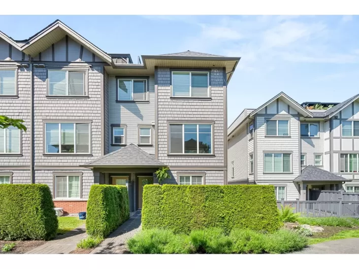 37 8217 204B STREET, Langley