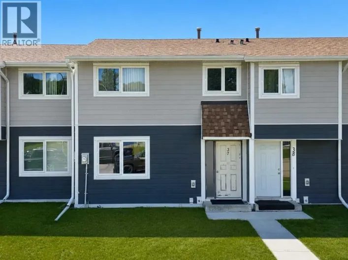 37 97 Avenue, Grande Cache