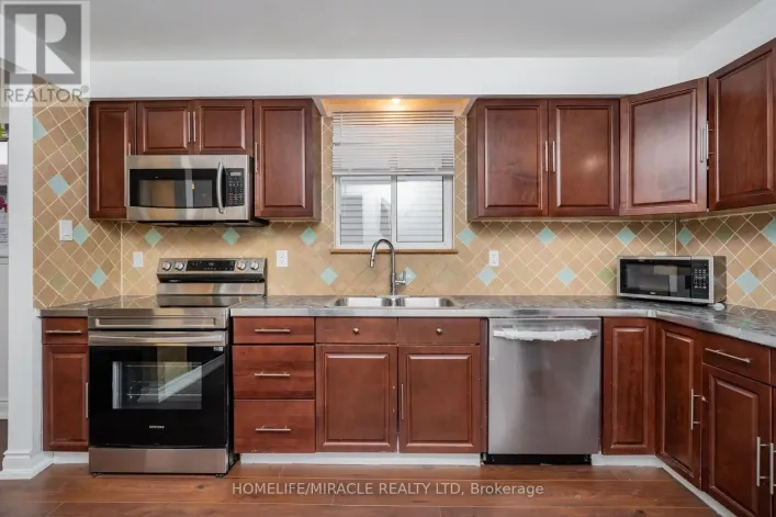 37 BANNER CRESCENT, Ajax