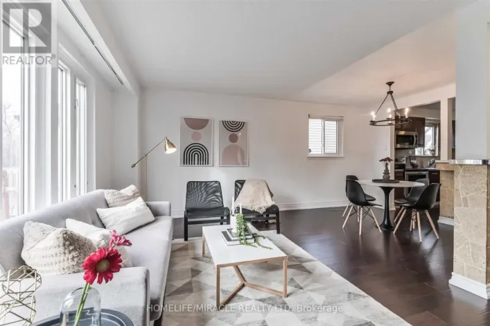 37 BANNER CRESCENT, Ajax