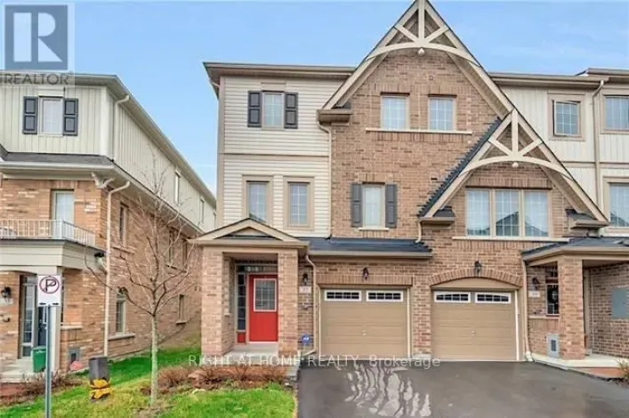 37 COMFORT WAY, Whitby