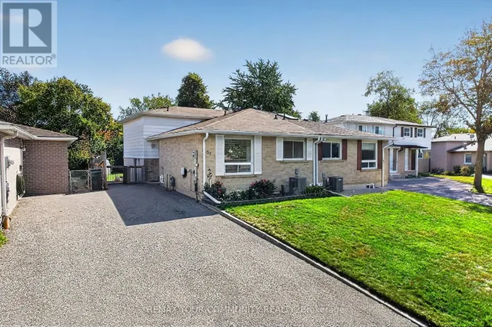 37 COXWORTH CRESCENT, Toronto