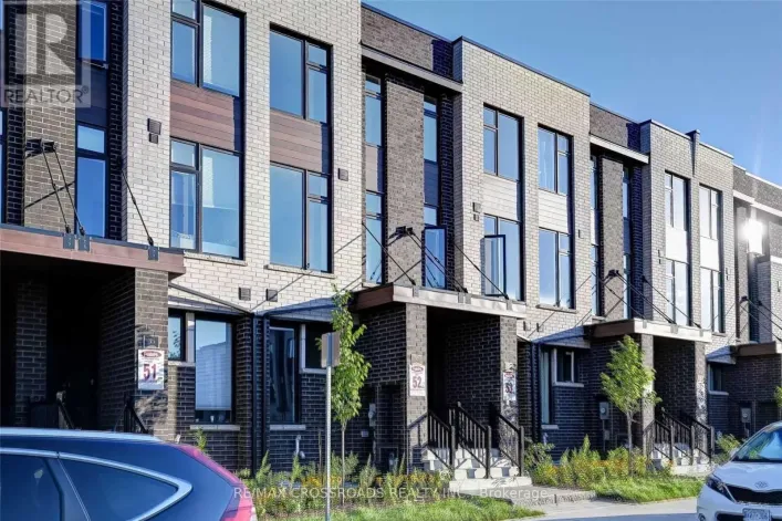 37 CREEKBANK ROAD, Toronto