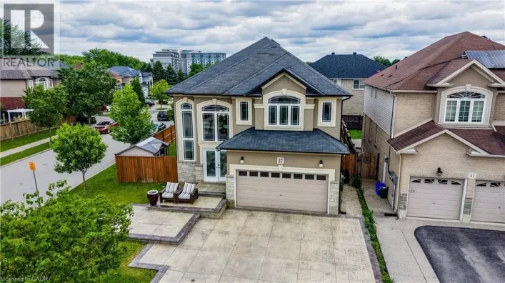 37 DAVINCI Boulevard, Hamilton