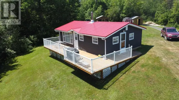 37 Eagle Road, West Lochaber