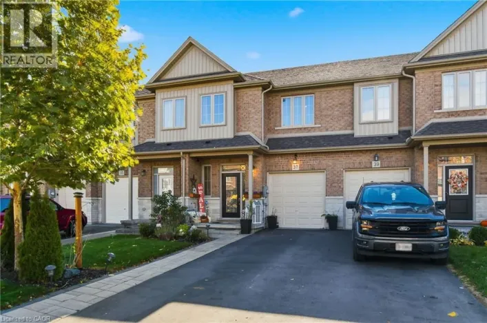 37 FAIRGROUNDS Drive, Binbrook