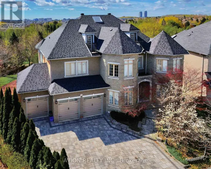37 FRYBROOK CRESCENT, Richmond Hill