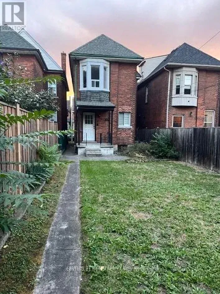 37 GLADSTONE AVENUE, Hamilton