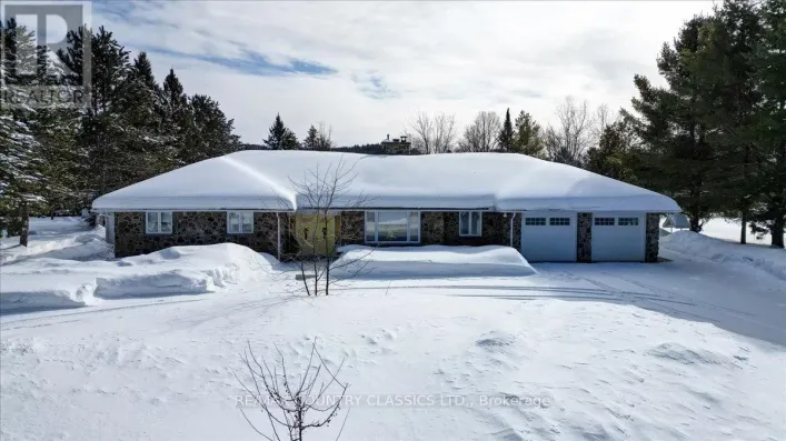 37 GOLFVIEW DRIVE, Bancroft