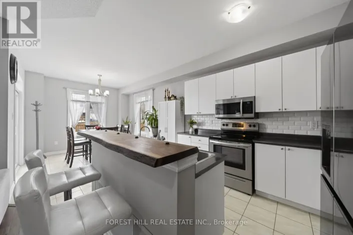 37 GREENWOOD DRIVE, Essa