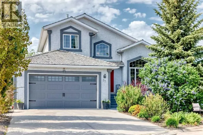 37 LAKESIDE GREENS Close, Chestermere