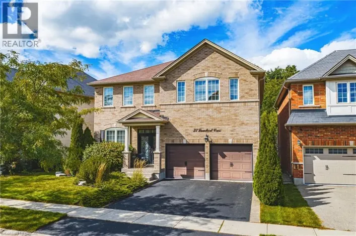 37 LAMBERT Crescent, Brantford