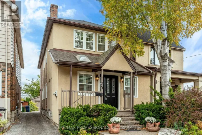 37 LAVINIA AVENUE, Toronto